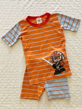 Hanna Andersson + Star Wars Short Pajama Set • 10 Years